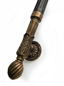 Литая ручка